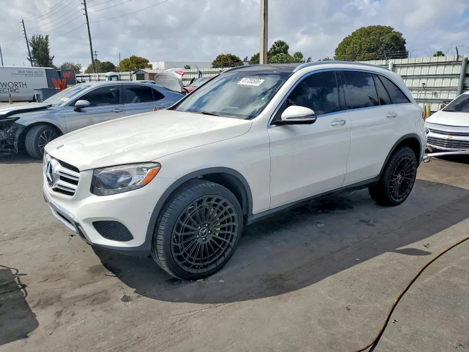 2018 Mercedes-Benz Glc