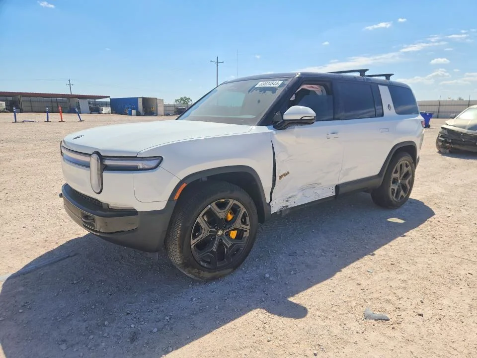 2025 Rivian R1S