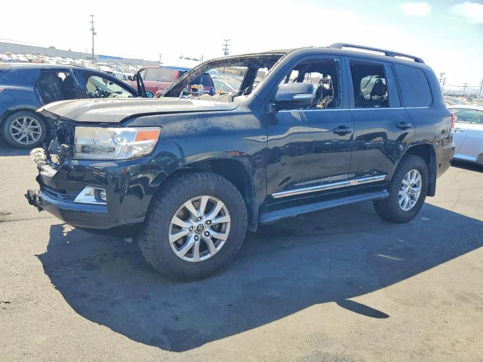 2018 Toyota Land Cruiser